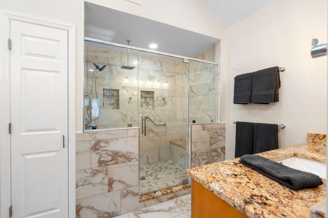 103 Laurelwood Dr, Shelbyville, TN 37160