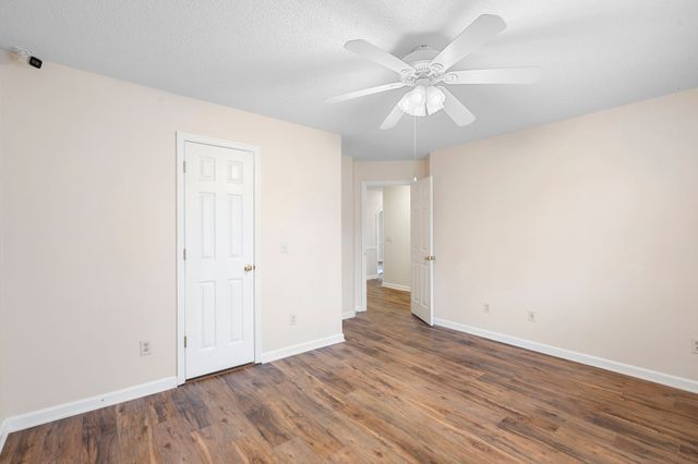 103 Laurelwood Dr, Shelbyville, TN 37160