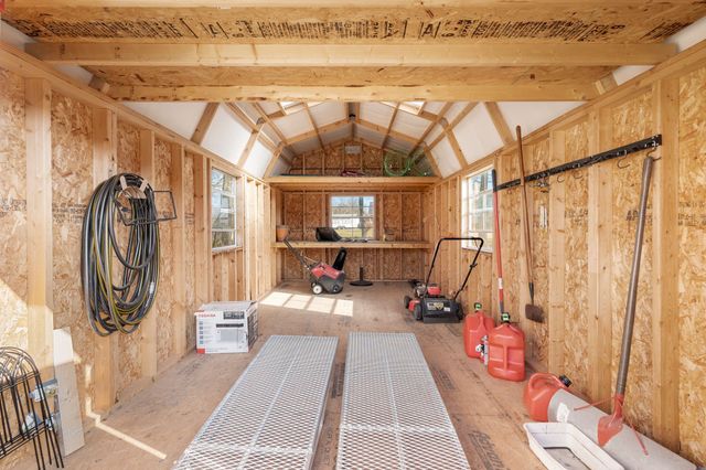 103 Laurelwood Dr, Shelbyville, TN 37160