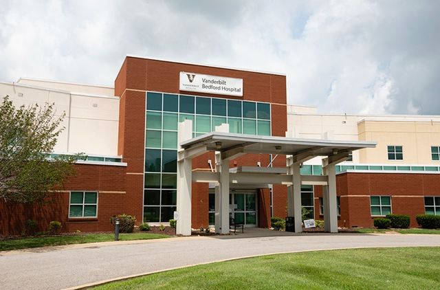 103 Laurelwood Dr, Shelbyville, TN 37160