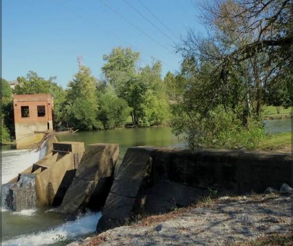 103 Laurelwood Dr, Shelbyville, TN 37160