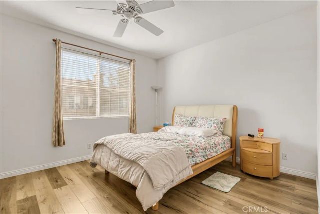 22754 Little Fall Court, Saugus, CA 91350