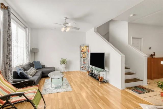 22754 Little Fall Court, Saugus, CA 91350