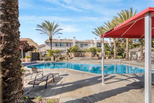 22754 Little Fall Court, Saugus, CA 91350