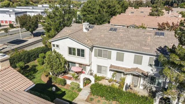 22754 Little Fall Court, Saugus, CA 91350