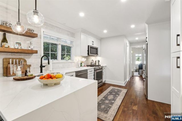 235 N Franklin Turnpike, Ho-ho-kus, NJ 07423