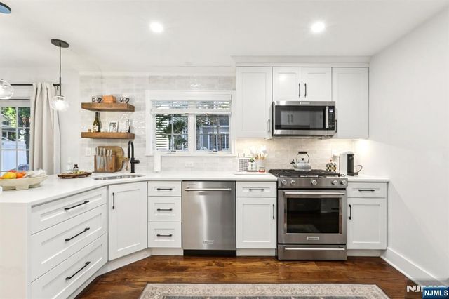 235 N Franklin Turnpike, Ho-ho-kus, NJ 07423