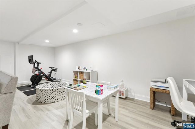 235 N Franklin Turnpike, Ho-ho-kus, NJ 07423