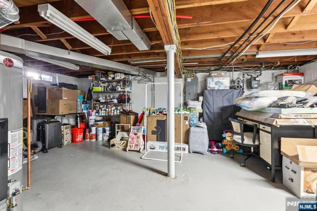235 N Franklin Turnpike, Ho-ho-kus, NJ 07423