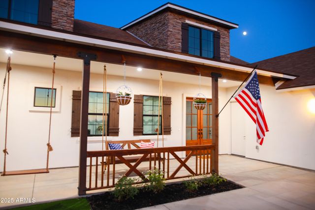 235 N Clemans Road, Coolidge, AZ 85128