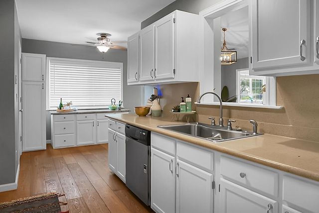 1578 Clark Sound Circle, Charleston, SC 29412
