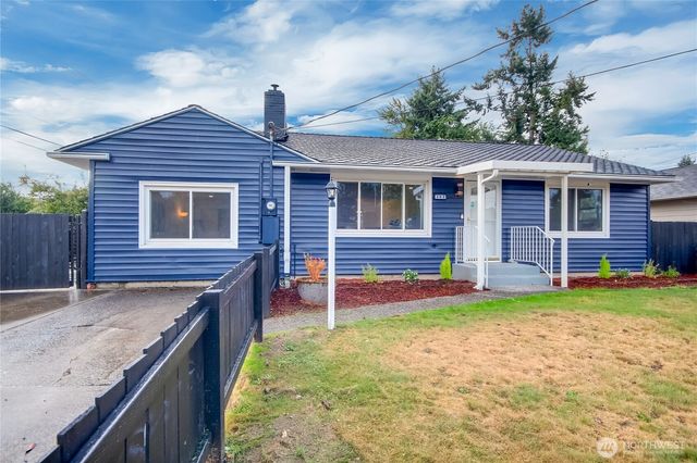 302 S 76th Street, Tacoma, WA 98408