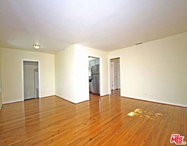 3542 Greenwood Avenue, Los Angeles, CA 90066