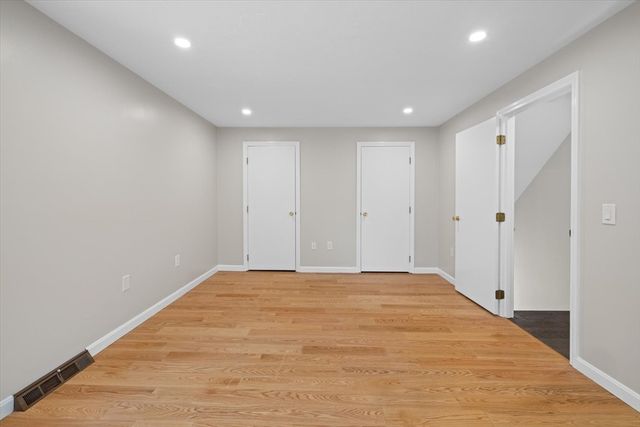 76 Woodridge Rd, Duxbury, MA 02332