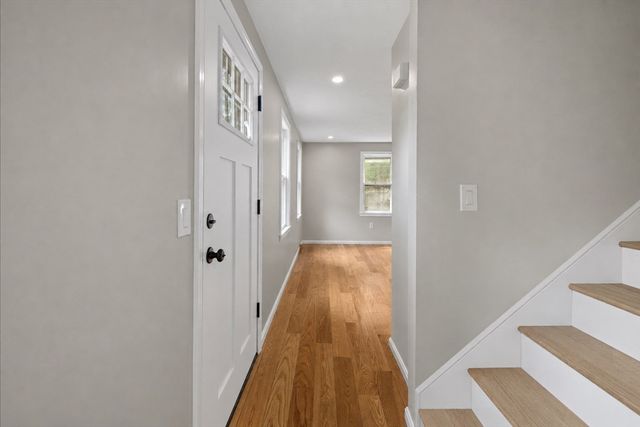 76 Woodridge Rd, Duxbury, MA 02332