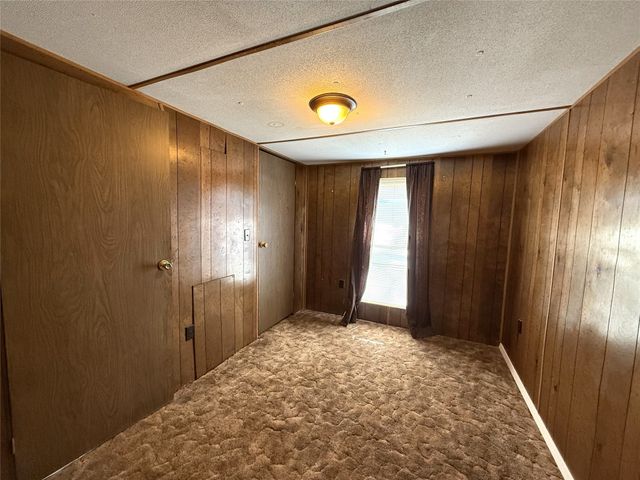 1025 E Owing Street, Denison, TX 75021