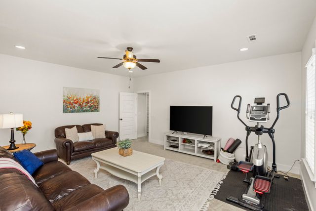 1056 Memorial Dr, Franklin, TN 37064