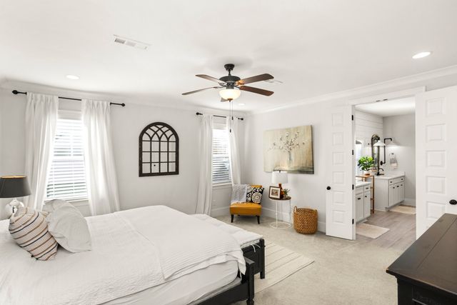 1056 Memorial Dr, Franklin, TN 37064