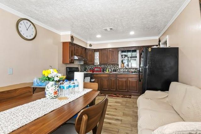 2205 Marnel Road, Houston, TX 77055