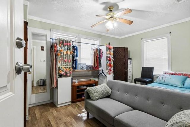 2205 Marnel Road, Houston, TX 77055