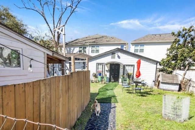 2205 Marnel Road, Houston, TX 77055