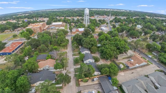 212 N 19th Street, Corsicana, TX 75110