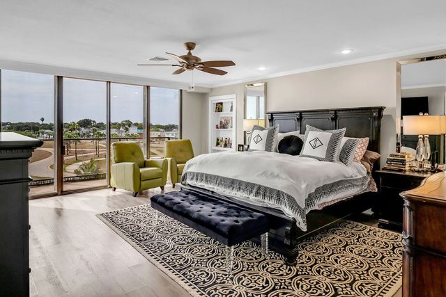 1400 Ocean Dr 502B, Corpus Christi, TX 78404