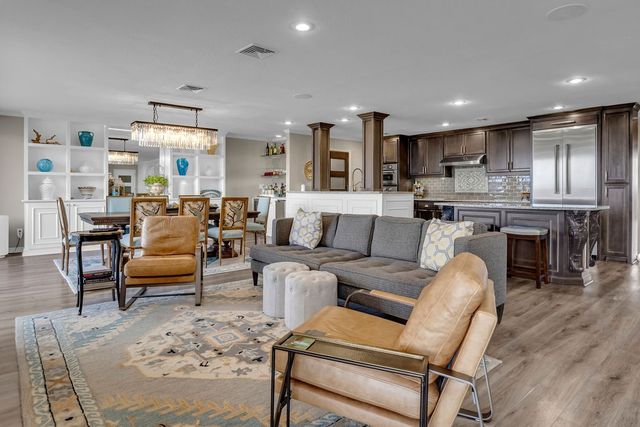 1400 Ocean Dr 502B, Corpus Christi, TX 78404