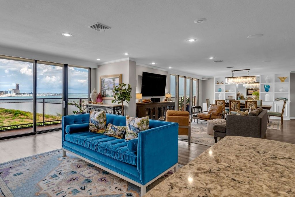 1400 Ocean Dr 502B, Corpus Christi, TX 78404 — photo 2