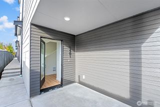 1401 SW 111th Lane, Seattle, WA 98146