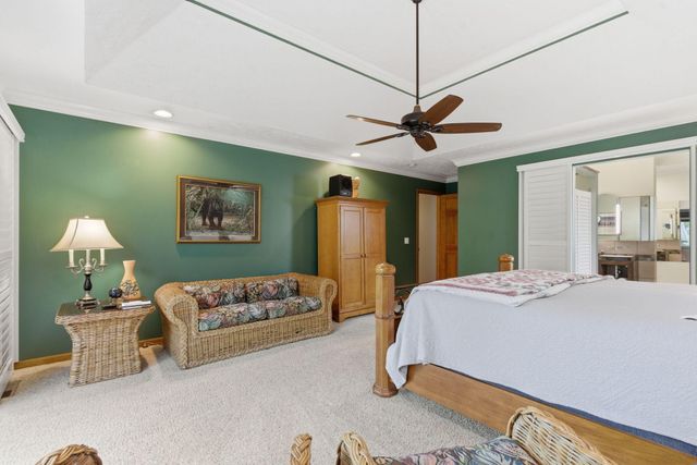 4616 S Holland Avenue, Springfield, MO 65810