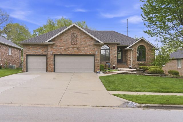 4616 S Holland Avenue, Springfield, MO 65810