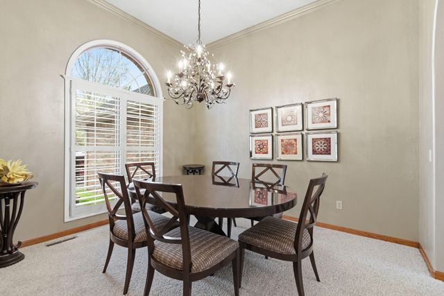 4616 S Holland Avenue, Springfield, MO 65810
