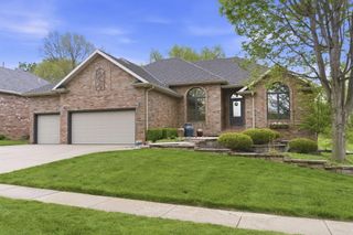 4616 S Holland Avenue, Springfield, MO 65810