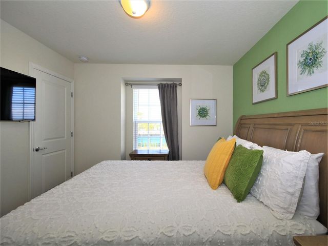 1370 LAVA TREE DRIVE, Davenport, FL 33897