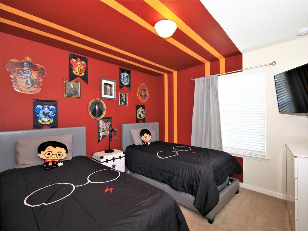 Image 38 of property listing at 1370 LAVA TREE DRIVE, Davenport, FL 33897