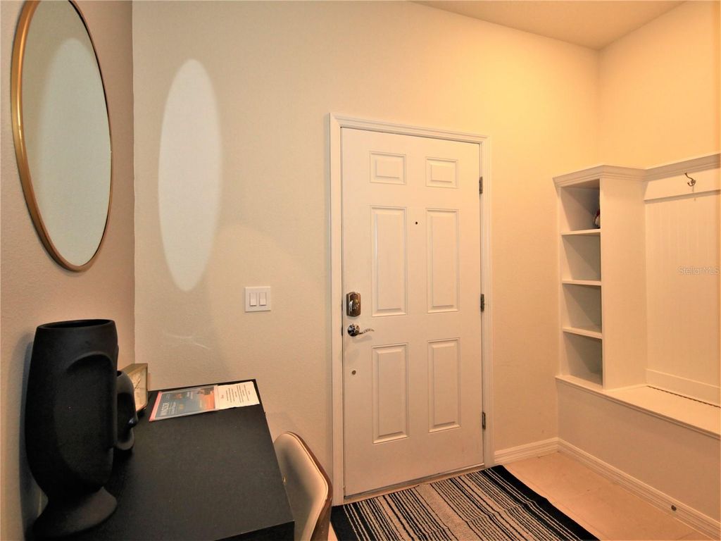 Image 43 of property listing at 1370 LAVA TREE DRIVE, Davenport, FL 33897