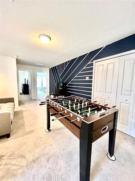 Image 45 of property listing at 1370 LAVA TREE DRIVE, Davenport, FL 33897