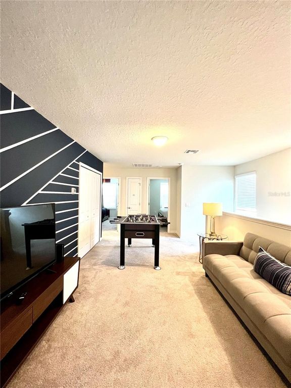 Image 46 of property listing at 1370 LAVA TREE DRIVE, Davenport, FL 33897