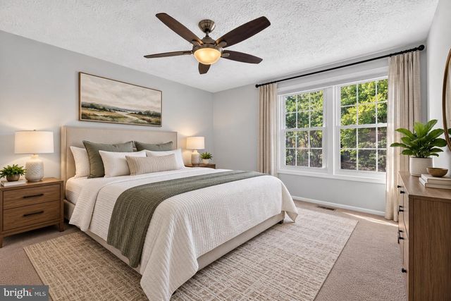 7319 GOLDEN HORSESHOE CT, Springfield, VA 22153