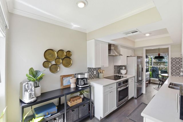 731 Worthshire Street, Houston, TX 77008