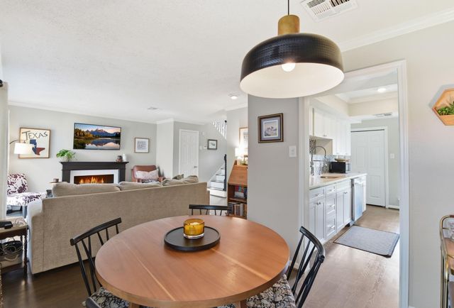 731 Worthshire Street, Houston, TX 77008