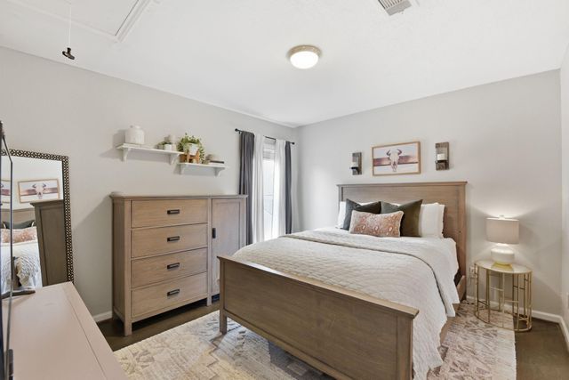 731 Worthshire Street, Houston, TX 77008