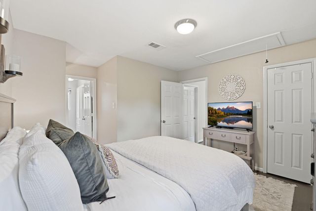 731 Worthshire Street, Houston, TX 77008