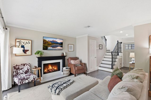 731 Worthshire Street, Houston, TX 77008