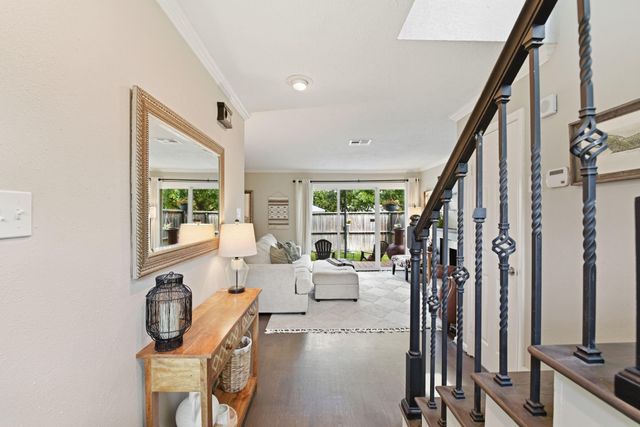 731 Worthshire Street, Houston, TX 77008