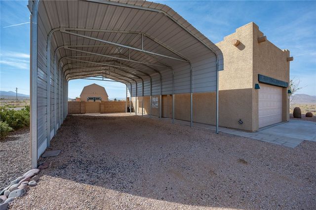 7478 E Turtle Bank Drive, Kingman, AZ 86401