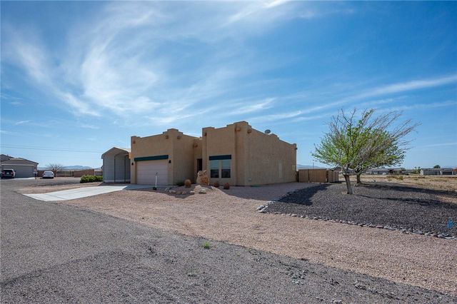 7478 E Turtle Bank Drive, Kingman, AZ 86401