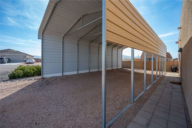7478 E Turtle Bank Drive, Kingman, AZ 86401