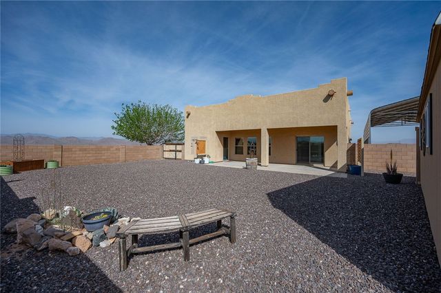 7478 E Turtle Bank Drive, Kingman, AZ 86401